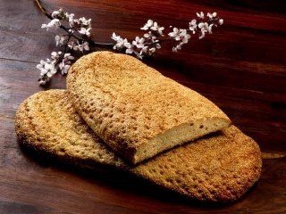 Η λαγάνα και η ιστορία της | Σωματείο Αρτοποιών Πειραιώς ...